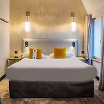 Western Urban 3*