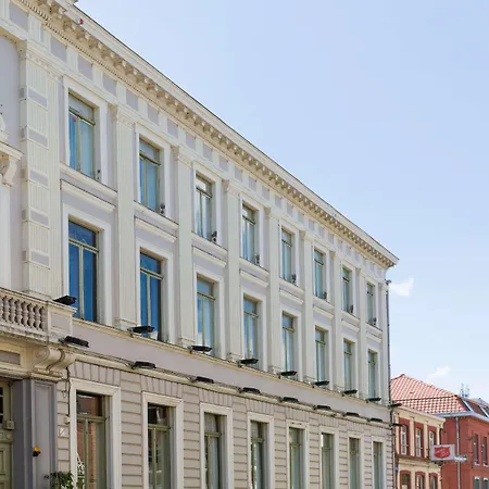 Western Urban Hotel 3*