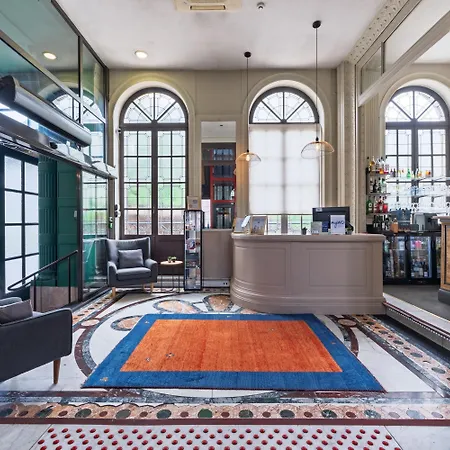 Western Urban Hotel 3*