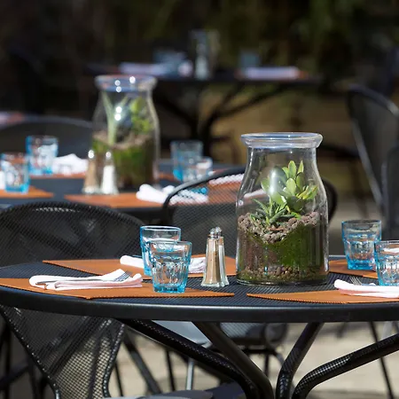 Western Urban Hôtel&spa Hotel 3*